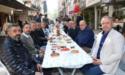 Yenilenen Sevgi Yolu esnafından Başkan Şimşek’e kahvaltılı teşekkür