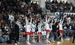 Turgutlu’nun Perileri yarı finale göz kırptı