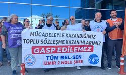 İzmir belediyelerinde maaş krizi: 3 ilçede memurlar iş bırakma eyleminde