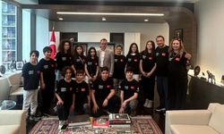 Salihli’den Miami Başkonsolosu’na Sardes Hediyesi