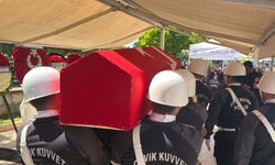 Şehit polis Manisa'da gözyaşlarıyla son yolculuğuna uğurlandı