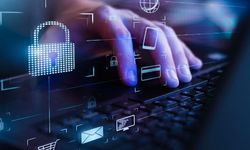 Manisa ve 8 ilde siber suç operasyonu:  12 gözaltı