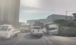 Okul servisi ile kamyonet kafa kafaya böyle çarpıştı: Uyuyan öğrenci savrularak koridora düştü