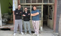 Pijamaları giyip geçmişe yolculuk yaptılar