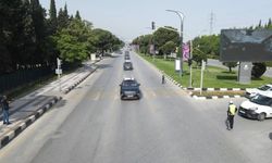 TOGG konvoyundan 'Engelliler Haftası' kutlaması