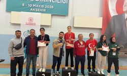 Çifte şampiyon Sudenaz’dan Manisa’ya gurur