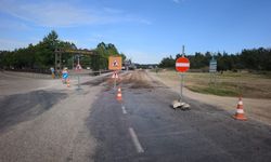 Büyüksümbüller-Ortaköy yolunda sıcak asfalt mesaisi