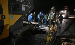 Yağmura rağmen gece gündüz çalışıyorlar