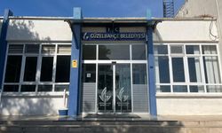 Güzelbahçe Belediyesine operasyon, Başkan gözaltına alındı