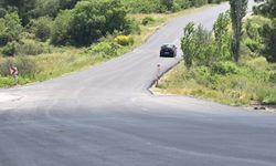 Büyüksümbüller ile Ortaköy arasındaki yol sıcak asfaltla yenilendi