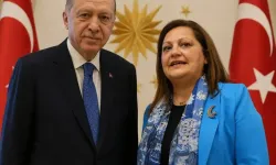 Burcu Köksal "AK Parti'ye geçiyorum" diyerek duyurdu: "Erdoğan ile yarım saat görüştük"