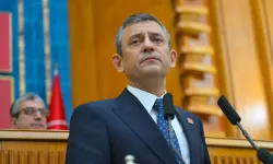 Özgür Özel: “Mesajları ağlayarak okuyorum”