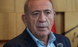 Gürsel Tekin CHP İstanbul İl Başkanlığı görevinden alındı