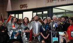 İsrail'in alıkoyduğu Sumud Filosu aktivistleri İstanbul'a getirildi