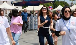Yunusemre’de 19 Mayıs şöleni renkli görüntülere sahne oldu