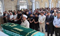 Kazada hayatını kaybeden elektrikli bisiklet sürücüsü son yolculuğuna uğurlandı