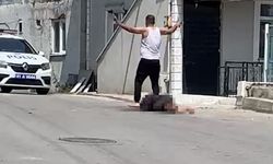 5 çocuğunun annesini sokakta defalarca bıçakladı