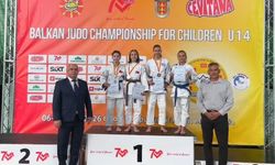 Manisalı sporcular Balkan Şampiyonası'ndan 4 madalya ile döndü