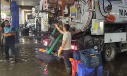 Manisa Büyükşehir Belediyesi Salihli'de yaraları sarıyor