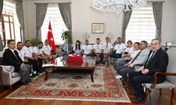 Manisalı engelli yüzücüler Macaristan yolcusu
