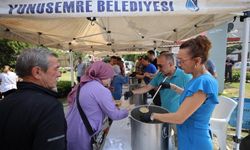 Yunusemreden vatandaşa aşure hayrı