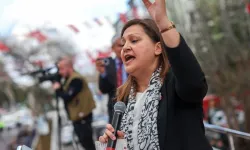 CHP'den AK Parti'ye geçen Afyonkarahisar Belediye Başkanı Burcu Köksal: Erdoğan ile Özel arasında kıyas dahi olamaz