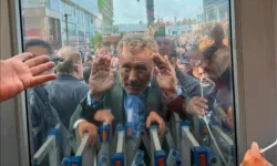 Halkevleri, CHP'li Orhan Sarıbal'ı ihraç etti