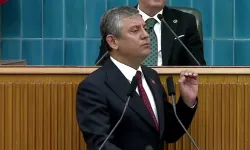 Özgür Özel: "CHP'yi karpuz gibi ortadan bölmek istiyorlardı, sapını bile alamadılar"