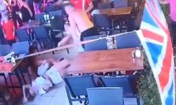İngiliz turist Marmaris'te restoranda ortalığı birbirine kattı! Eşini ve çocuklarını fena darbetti