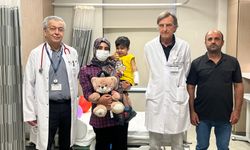 İki evladını kaybetti, üçüncü çocuğuna böbreğiyle can oldu