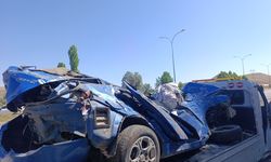 Trafik kazasında anne ve baba öldü, 8 aylık bebek ağır yaralandı