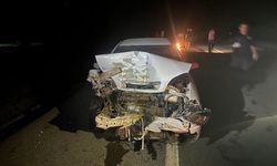 Balıkesir'de traktör ile otomobil kaza yaptı: 1 yaralı