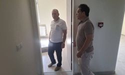 Göreve başlar başlamaz ilk durağı yeni okul oldu