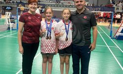 Manisalı badmintonculardan uluslararası turnuvada iki bronz madalya