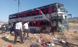 Amasya'da otobüs kazası: 2'si ağır 46 yaralı