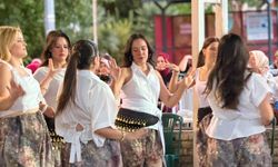 Karayenice'de şalvarlar giyildi, meydan şenlendi