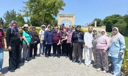 Sarıgöllü kadınlar tarihin izinde Çanakkale'yi gezdi