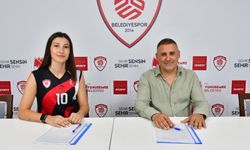 Yunusemre'de Tuğçe Köse yuvada kaldı