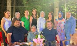 İlkokul arkadaşları, 28 yıl sonra yeniden bir arada