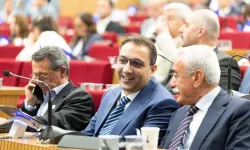 Balçova Belediye Başkanı Onur Yiğit görevinden uzaklaştırıldı