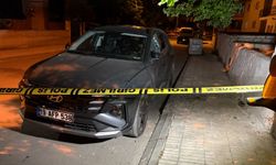 Uzun süredir görüşmediği babasının evine tüfekle ateş açtı