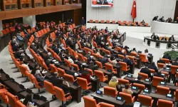 Peş peşe istifalar! Yeni Yol Grubuna destek geldi: CHP'li isim partiden ayrıldı