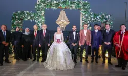 Kılıçdaroğlu, AK Partili vekille birlikte şahit oldu! Anons düğüne damga vurdu