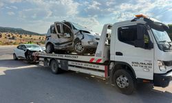 İki otomobilin çarpıştığı kazada 5 kişi yaralandı