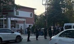 Oğluyla tartışan iki kişiyi tüfekle öld*rdü