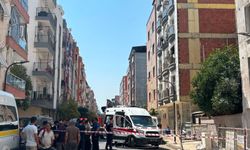 Manisa'da çatıdan atlayan şahıs ağır yaralandı