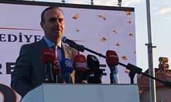 Bakan Kacır: "Herkes kendine yakışanı yapar"