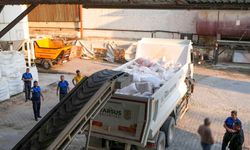 Un fabrikasında şoke eden görüntü: 30 ton böceklenmiş bozuk un ele geçirildi