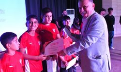 Yunusemre’de 4 bin çocuk sporla buluştu