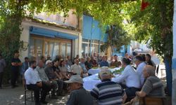 Salihli Kaymakamı Güldoğan, 3 mahallede talepleri dinledi